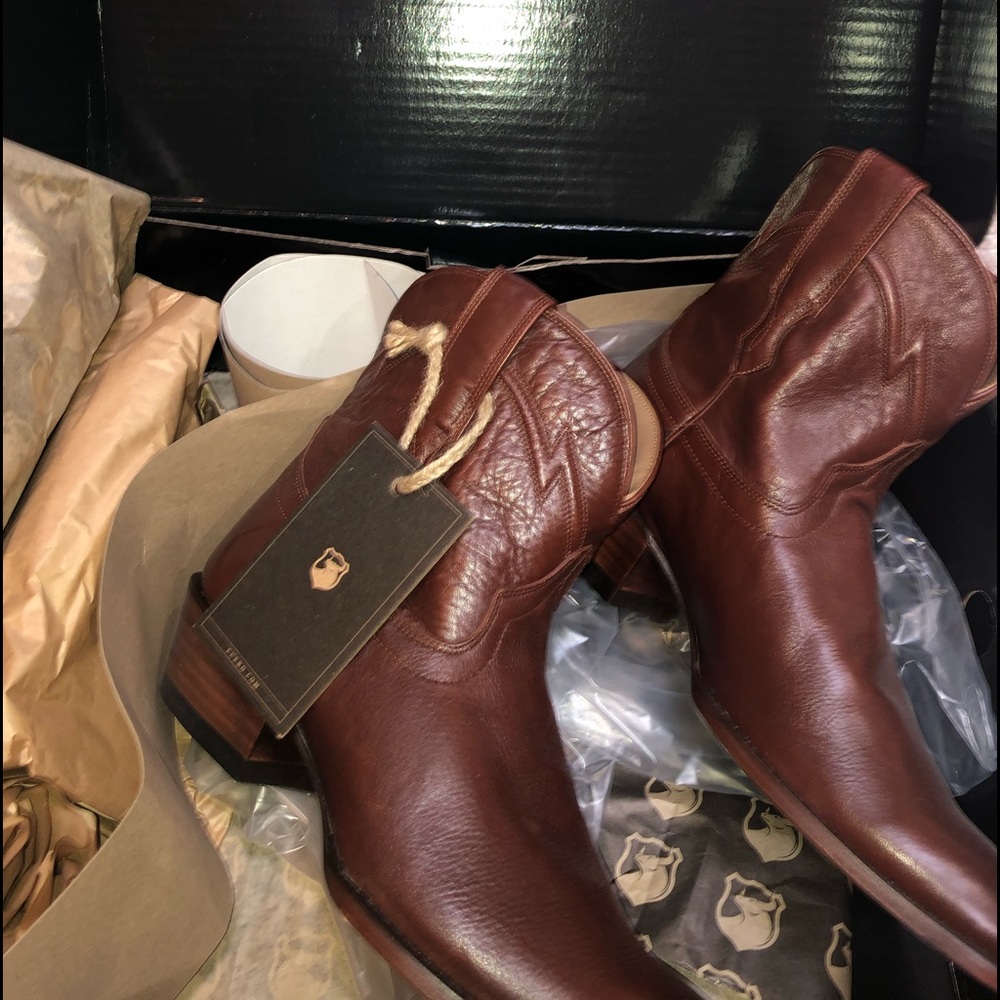 Cuero cowboy boots
